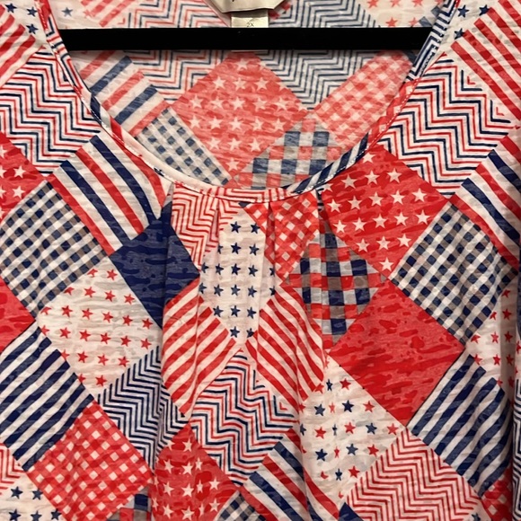 💟4/$10 tshirt - Picture 2 of 4